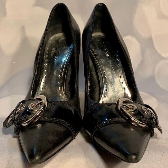 BCBGIRLS BLACK POINTED TOE WITH SILVER BUCKLE - Picture 4 of 8
